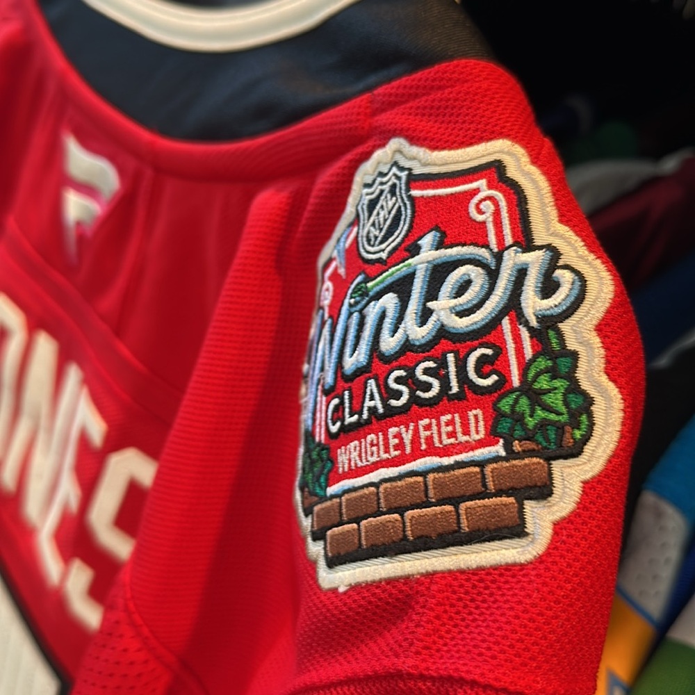 Seth Jones Chicago Blackhawks Fanatics 2025 NHL Winter Classic Premium Jersey - Picture 8 of 9